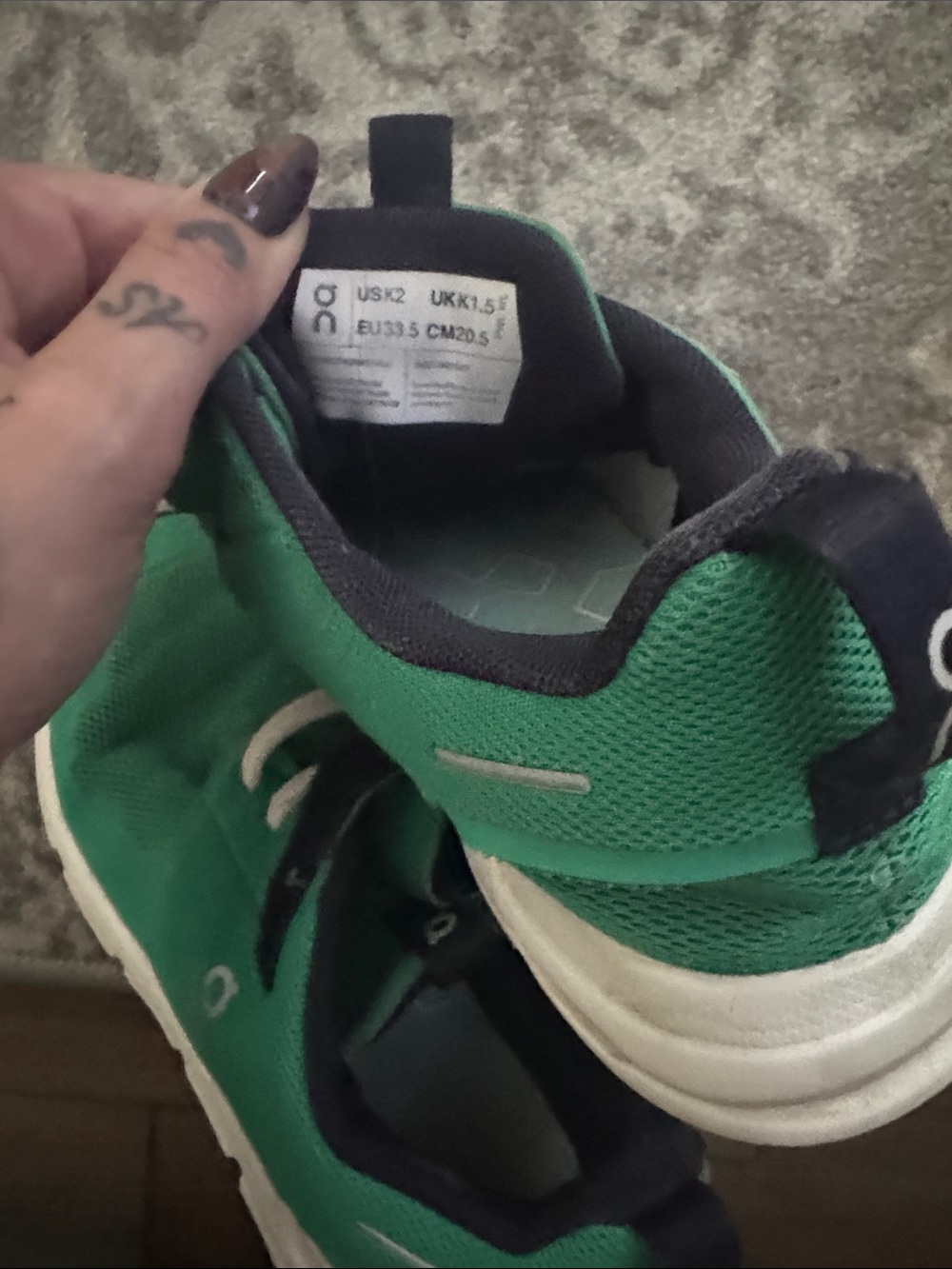 Oncloud Kids Green Athletic Sneakers with Easy Velcro Closure sz 2 - Picture 5 of 5